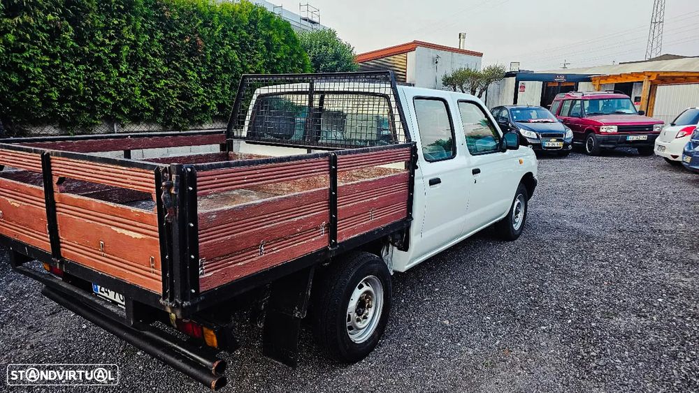Nissan Pick Up 2.5 D CD - 3