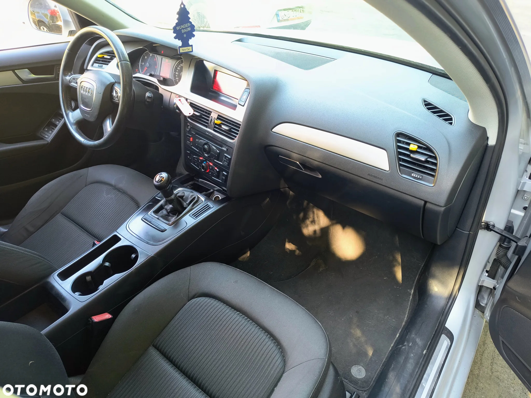 Audi A4 2.0 TDI - 9