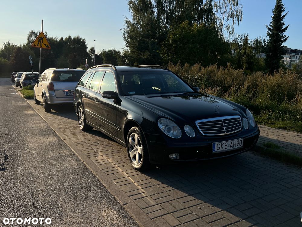 Mercedes-Benz Klasa E 270 CDI T Classic - 8