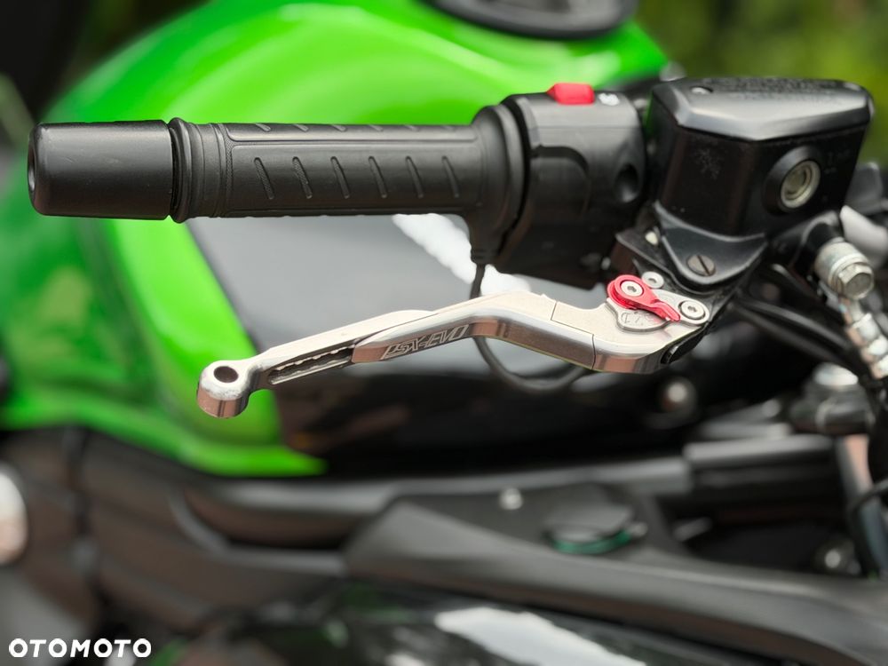 Kawasaki ER - 23
