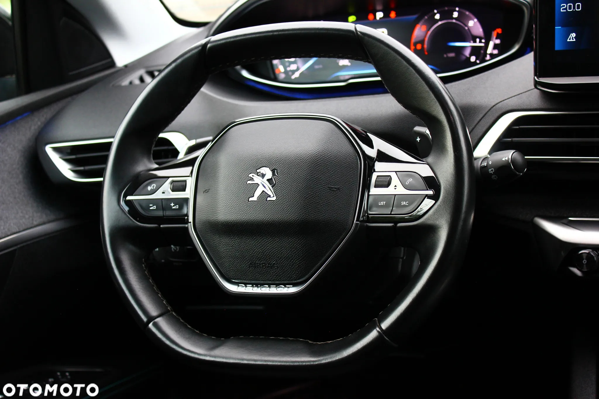 Peugeot 5008 1.5 BlueHDi Allure S&S EAT8 - 37
