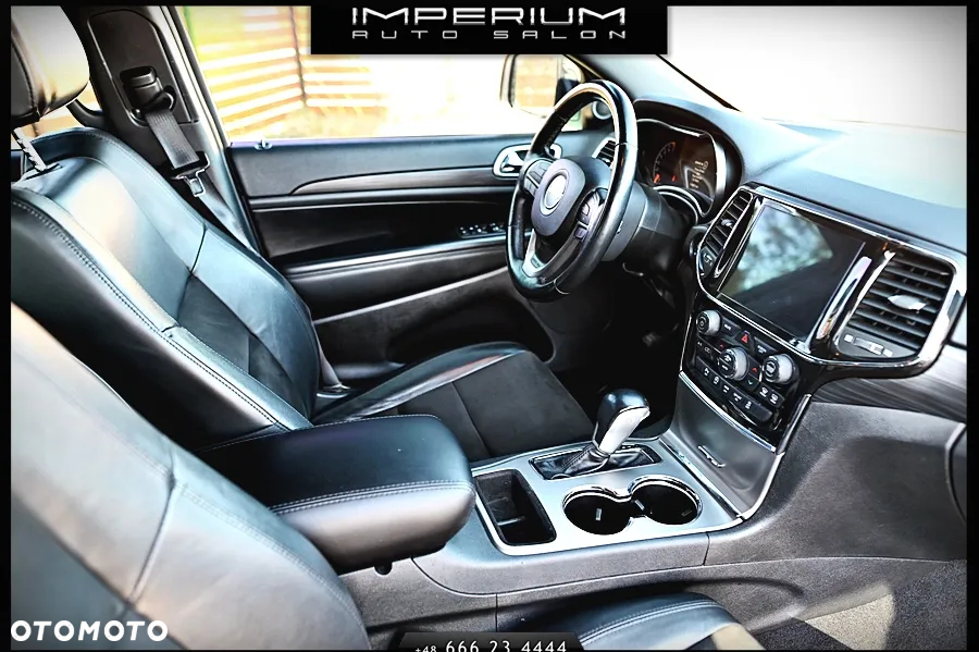 Jeep Grand Cherokee 3.6 V6 Overland - 25