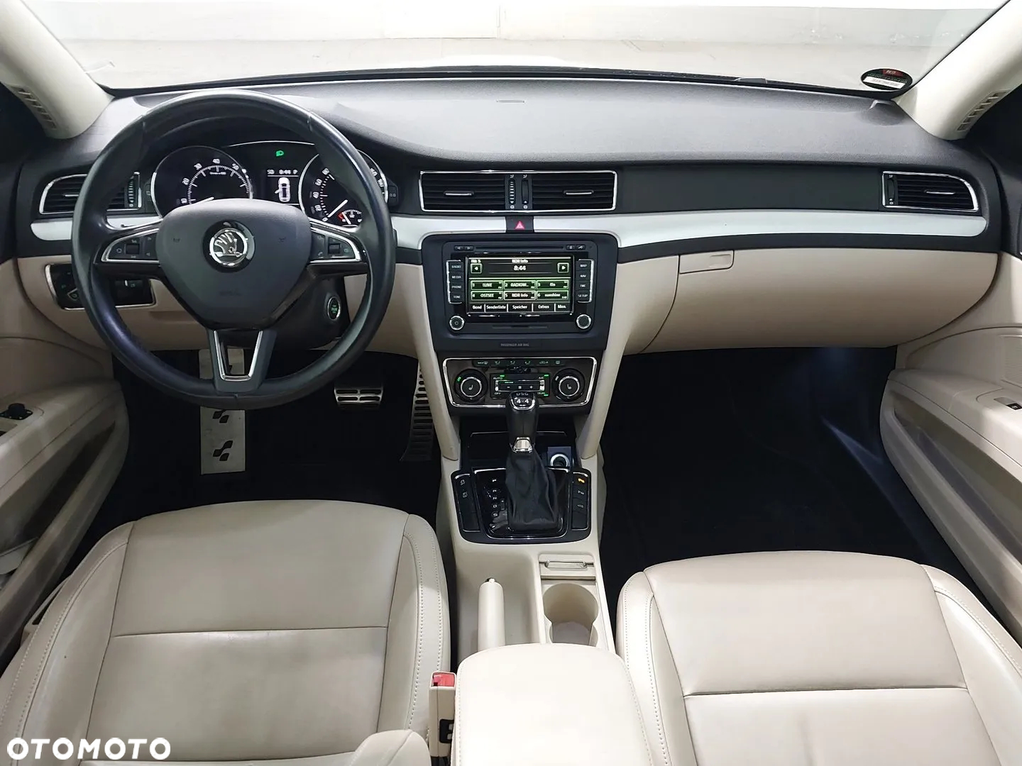 Skoda Superb Combi 3.6 V6 4x4 DSG Elegance - 15
