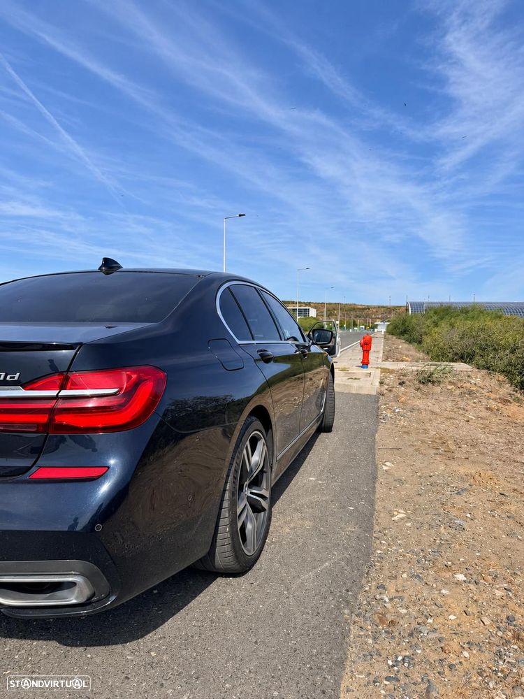 BMW 740 d xDrive Pack M Auto - 8