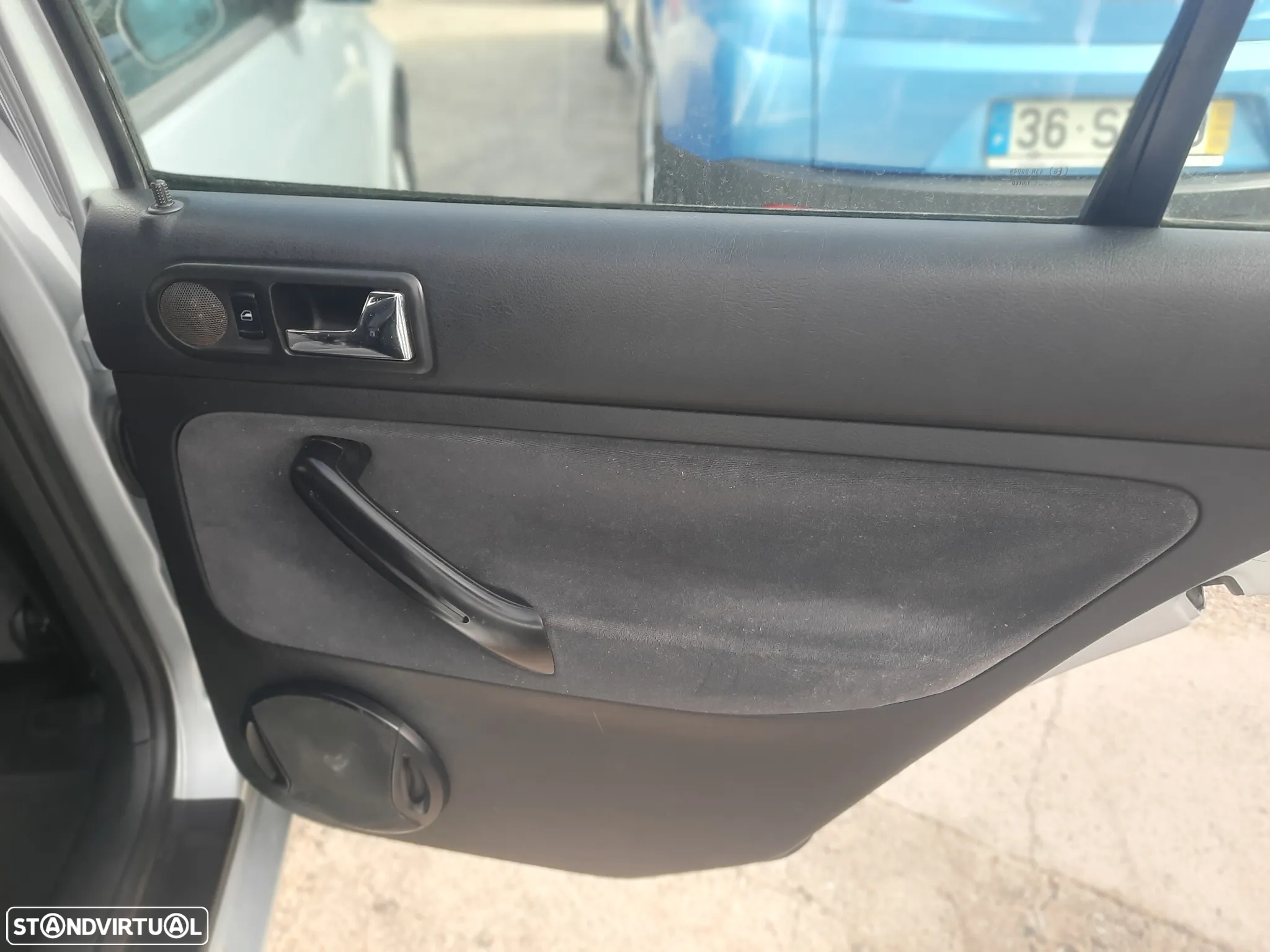 VW Golf 1.4i Confort - 24