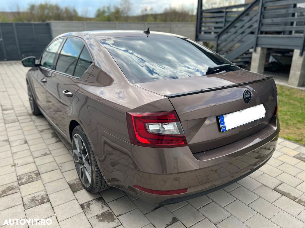 Skoda Octavia 2.0 TDI DSG Style - 5