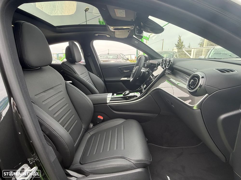 Mercedes-Benz GLC 300 de Coupe 4Matic - 27