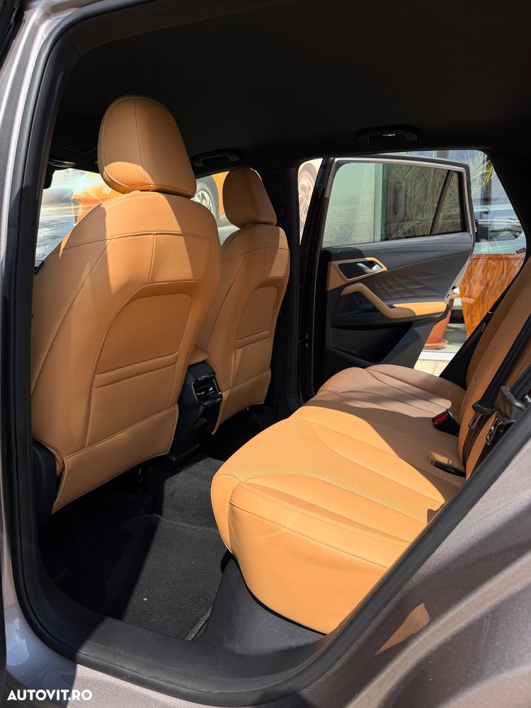 MG HS 1.5 T-GDi HEV Exclusive - 23