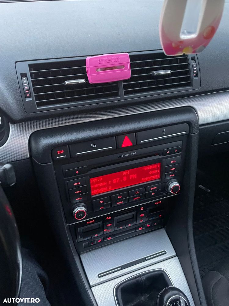 Audi A4 2.0 TDI - 10