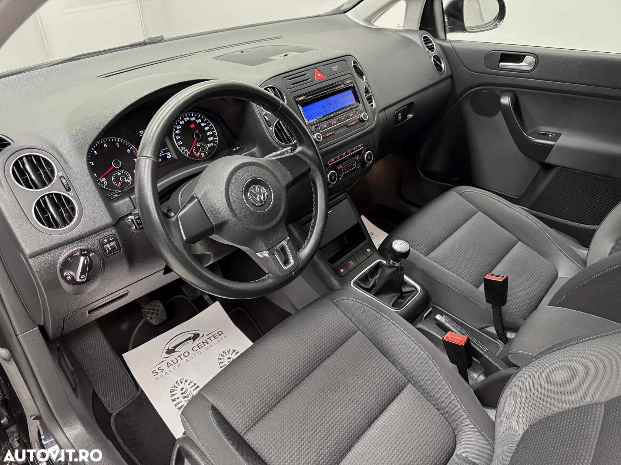 Volkswagen Golf Plus 1.2 TSI BlueMotion Technology Team - 19