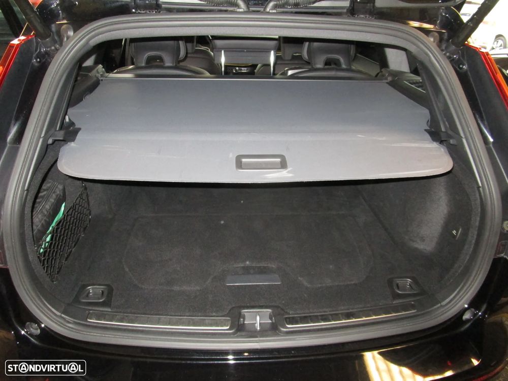 Volvo V60 2.0 D4 R-Design Geartronic - 26