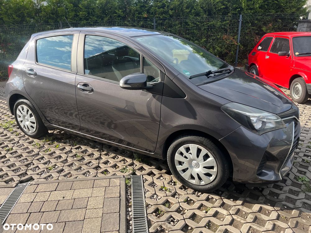 Toyota Yaris 1.0 VVT-i Comfort mit Design-Paket - 3