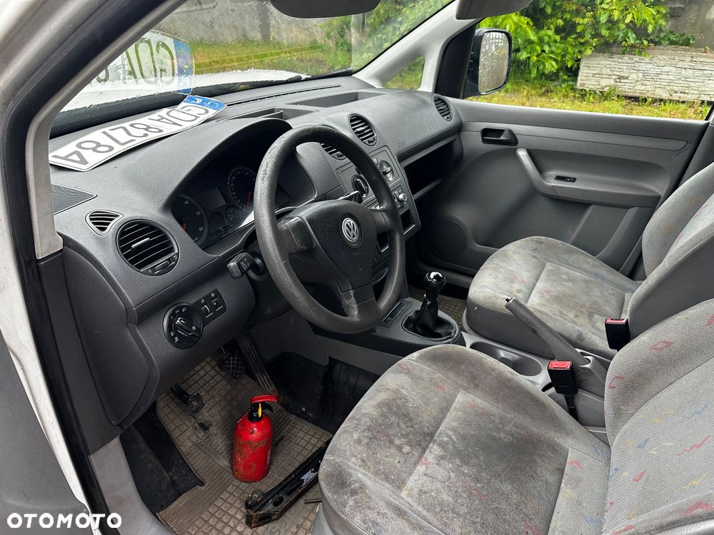 Volkswagen Caddy Maxi - 9