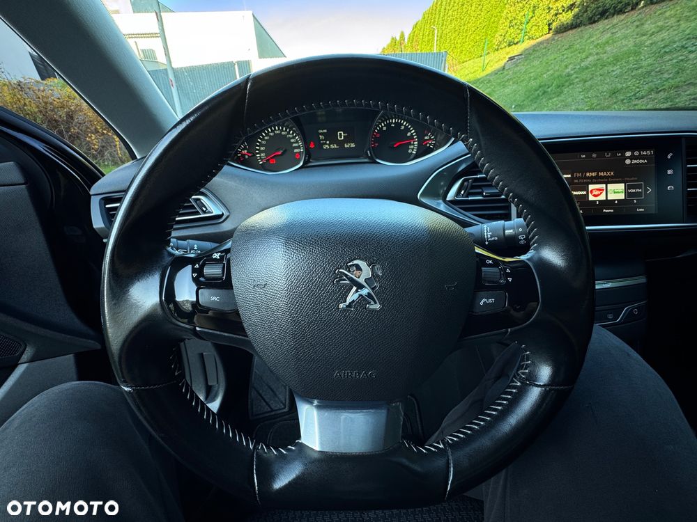 Peugeot 308 PureTech 130 GPF Stop & Start Active Business-Paket - 19