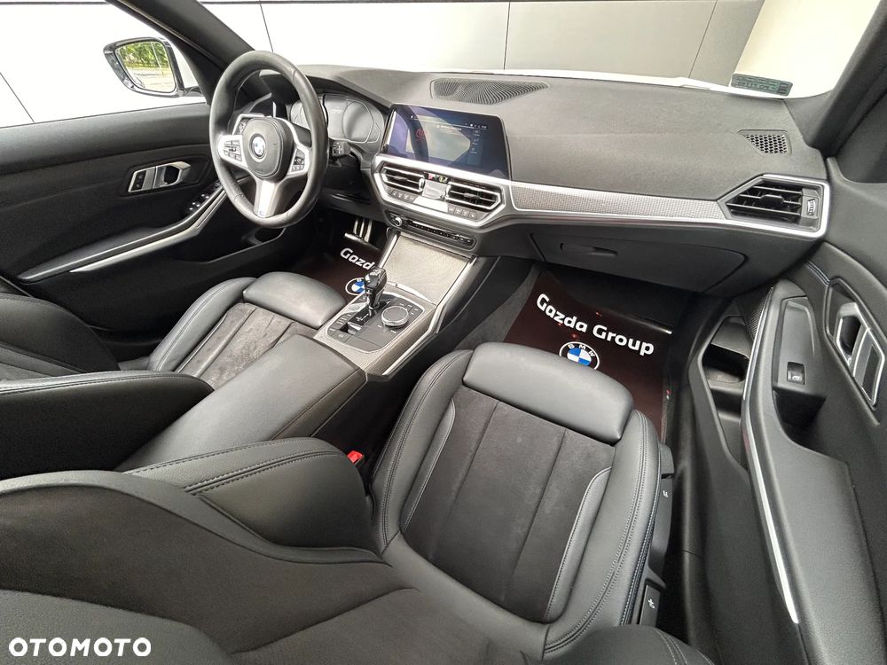 BMW Seria 3 318d MHEV M Sport - 25