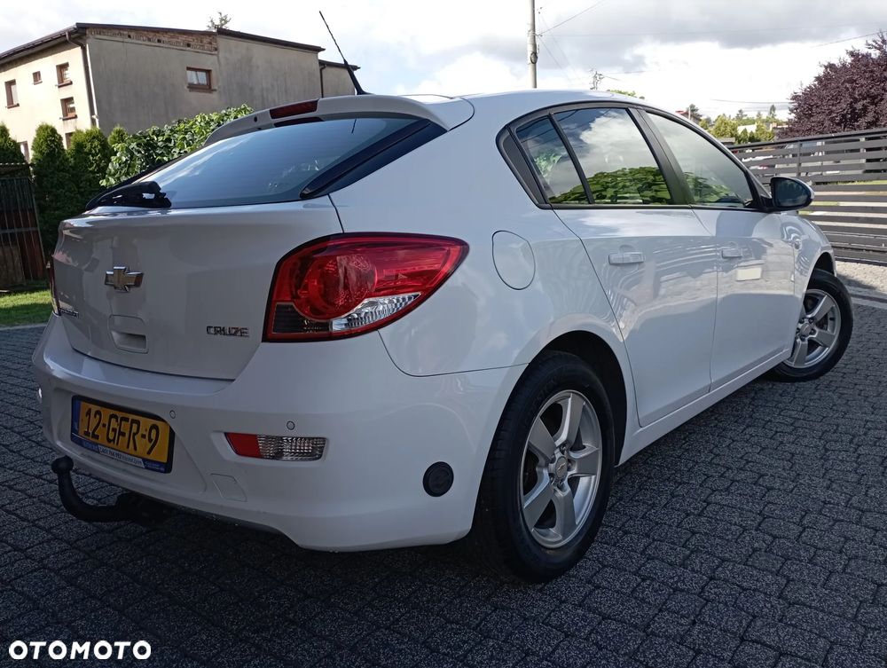 Chevrolet Cruze 1.6 LT+ - 5