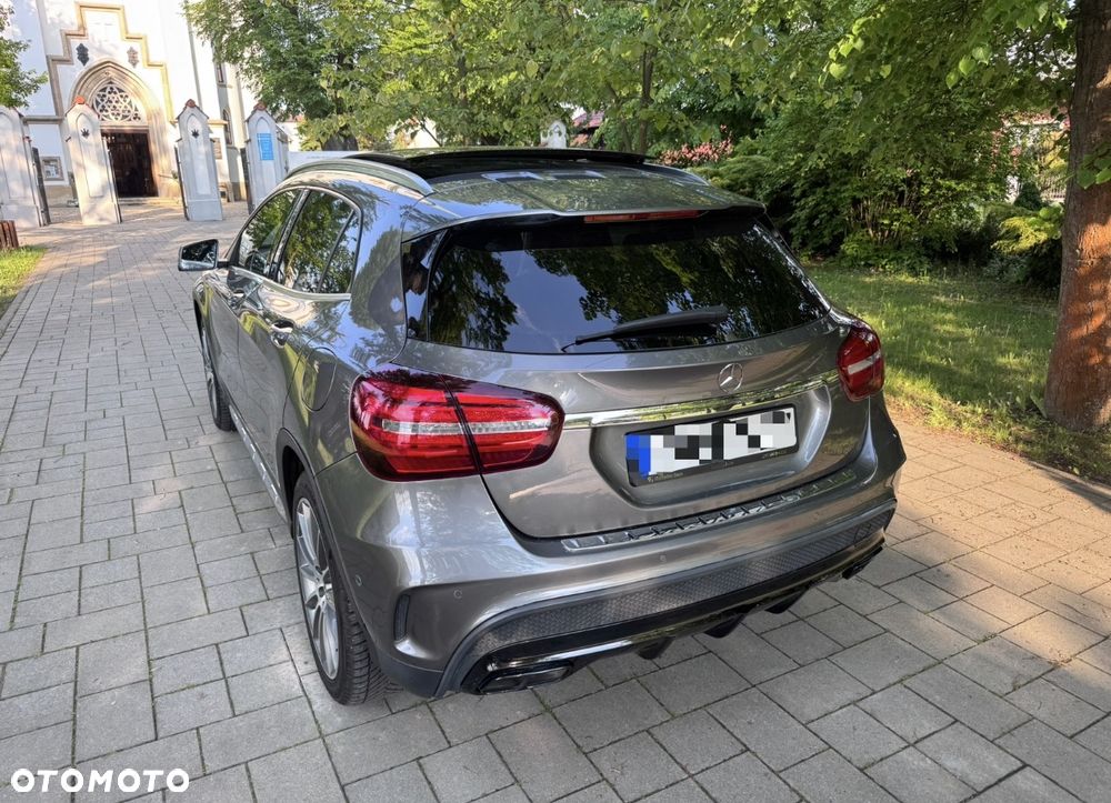 Mercedes-Benz GLA 220 d 7G-DCT AMG Line - 14