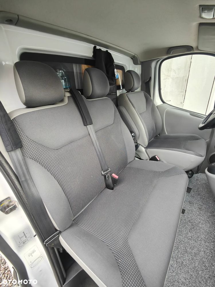 Opel Vivaro - 14