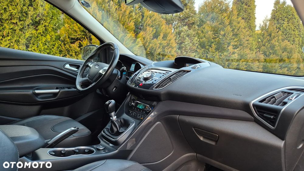 Ford Kuga 2.0 TDCi 4x4 Individual - 5