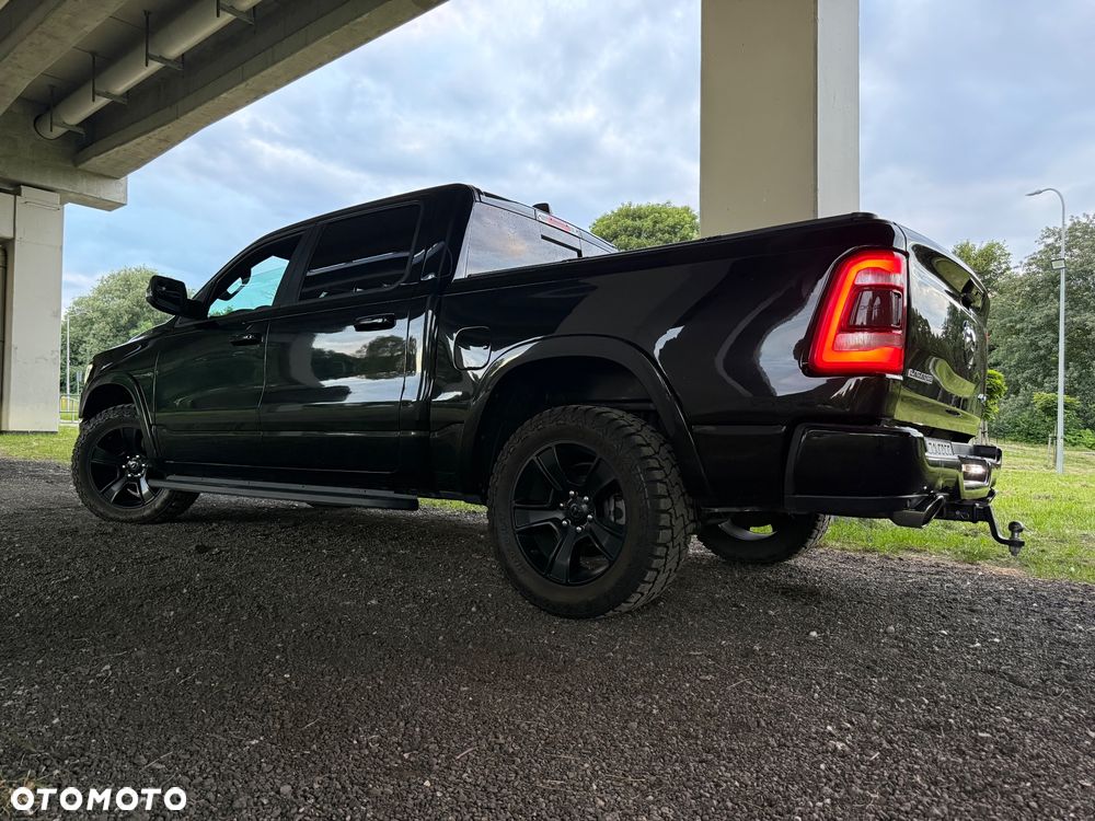 Dodge RAM - 18