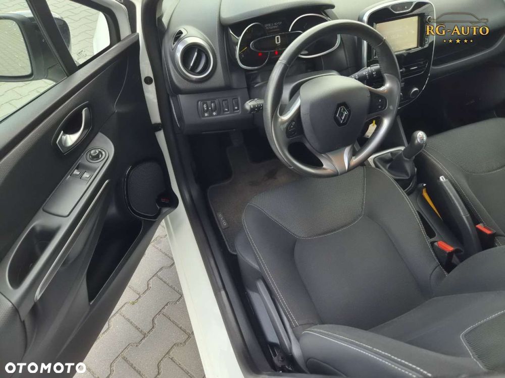 Renault Clio - 29