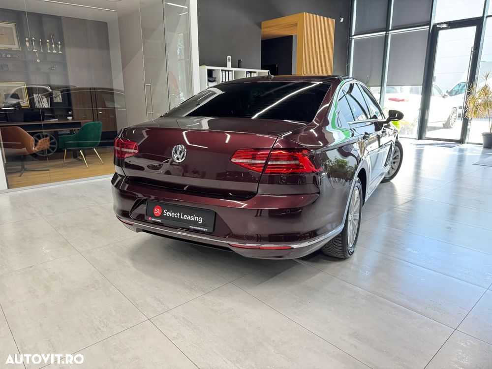 Volkswagen Passat 2.0 TDI (BlueMotion Technology) DSG Highline - 2