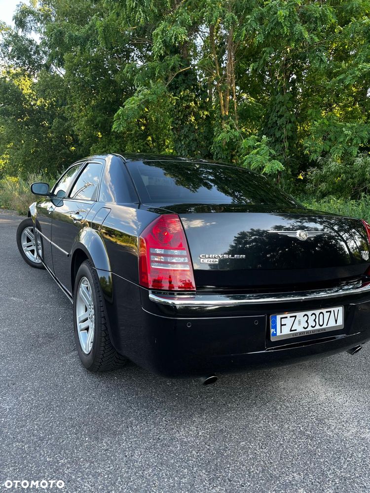 Chrysler 300C 3.0 V6 CRD - 6