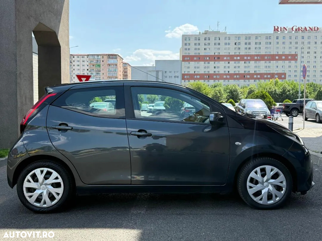 Toyota Aygo 1.0 VVY-I 5 usi X-style - 19