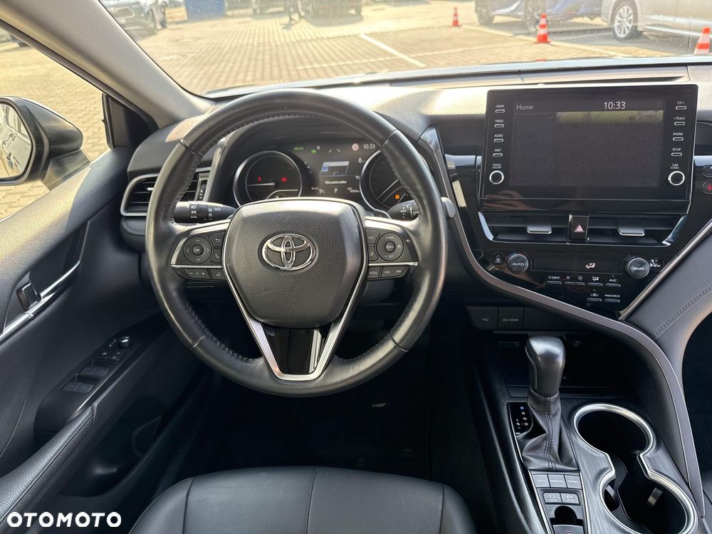 Toyota Camry 2.5 Hybrid Executive CVT - 11