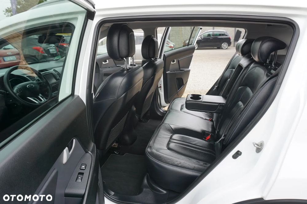 Kia Sportage 1.6 GDI Business Line L 2WD - 24