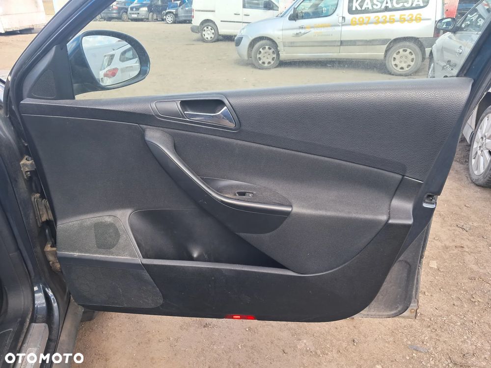 DAWCA CZĘŚCI VW PASSAT B6 SEDAN 2006 2.0 TDI140 KM BKP KL LC5F - 18