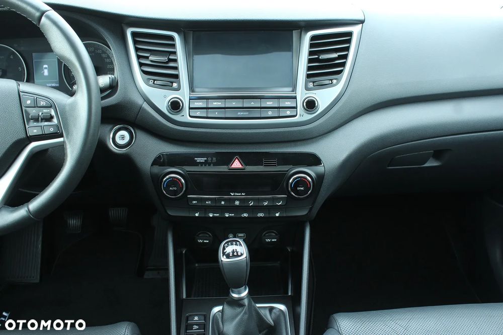 Hyundai Tucson - 24
