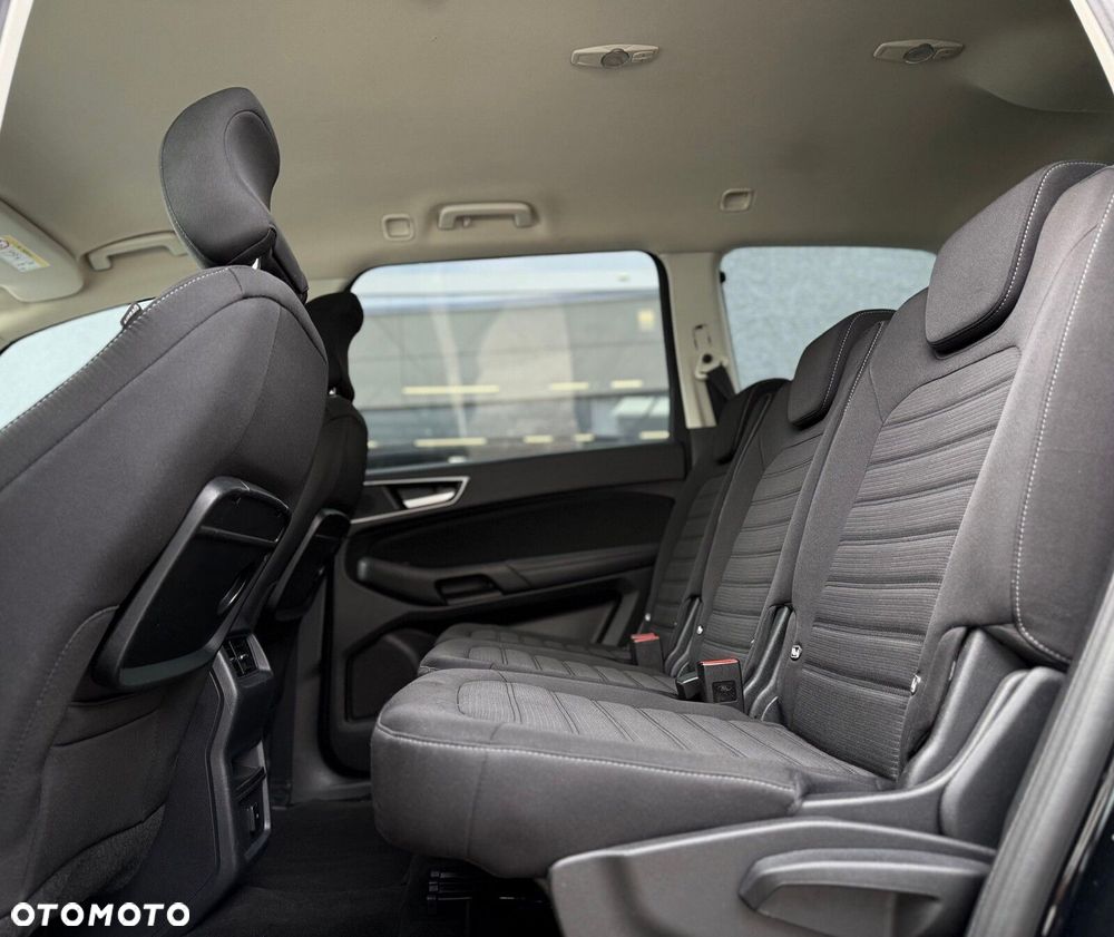 Ford Galaxy - 11
