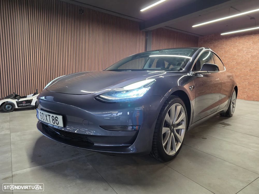 Tesla Model 3 AWD Dual Motor - 18