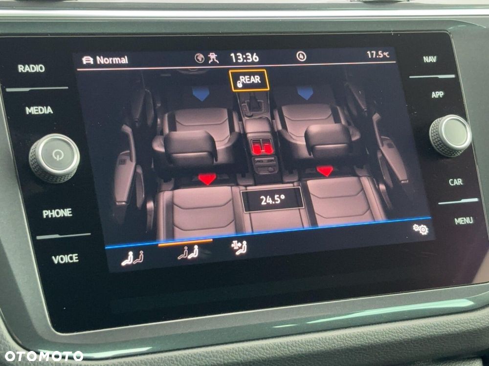 Volkswagen Tiguan - 31