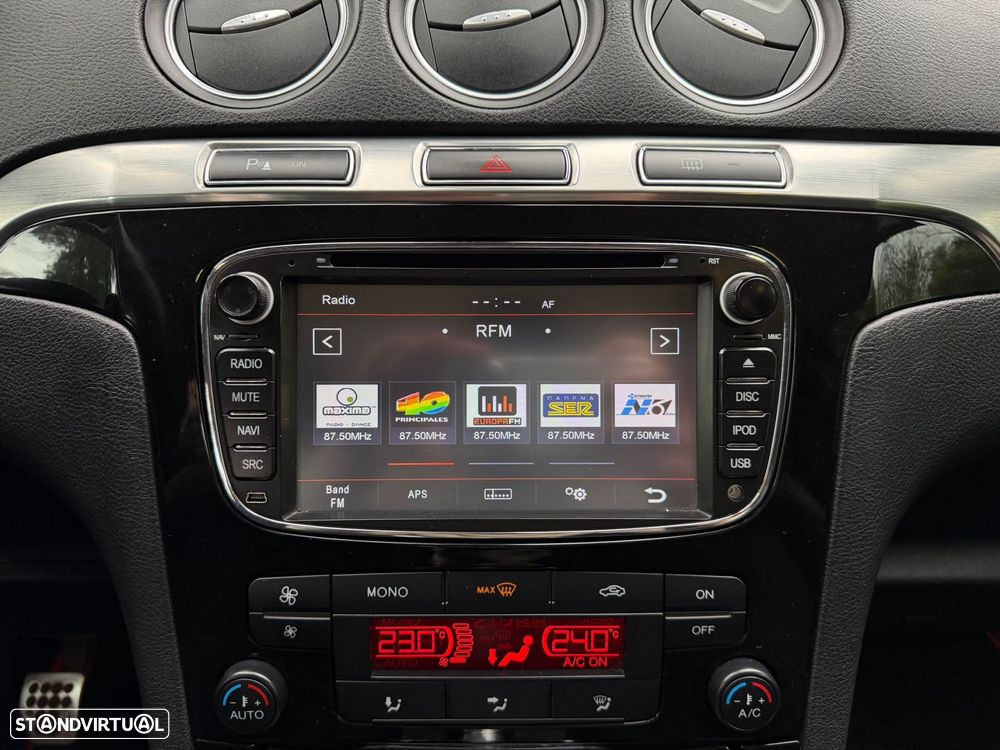 Ford S-Max 2.0 TDCi Titanium 7L - 15