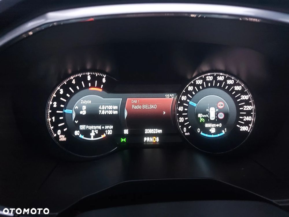 Ford S-Max - 31