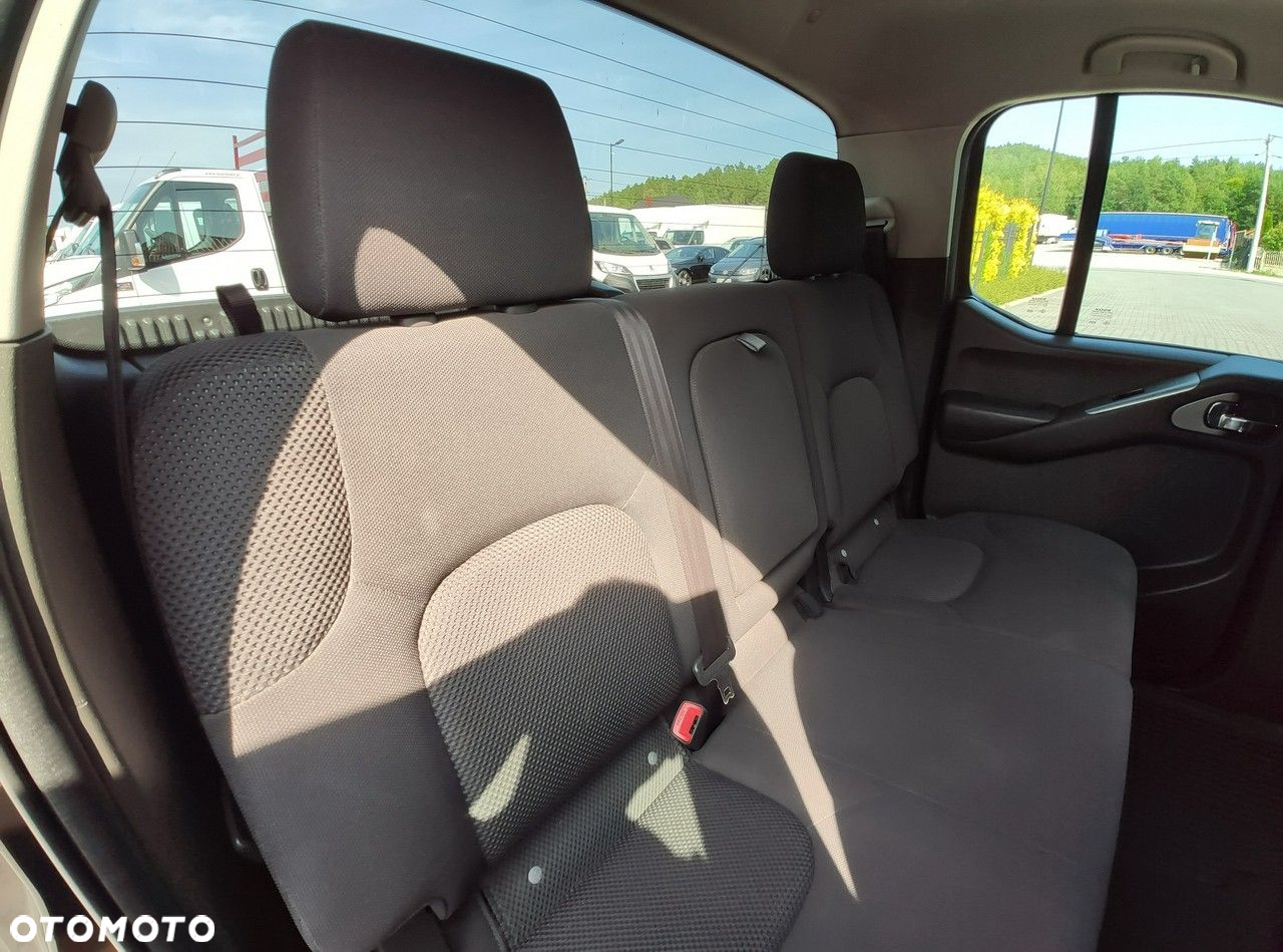 Nissan Navara - 31