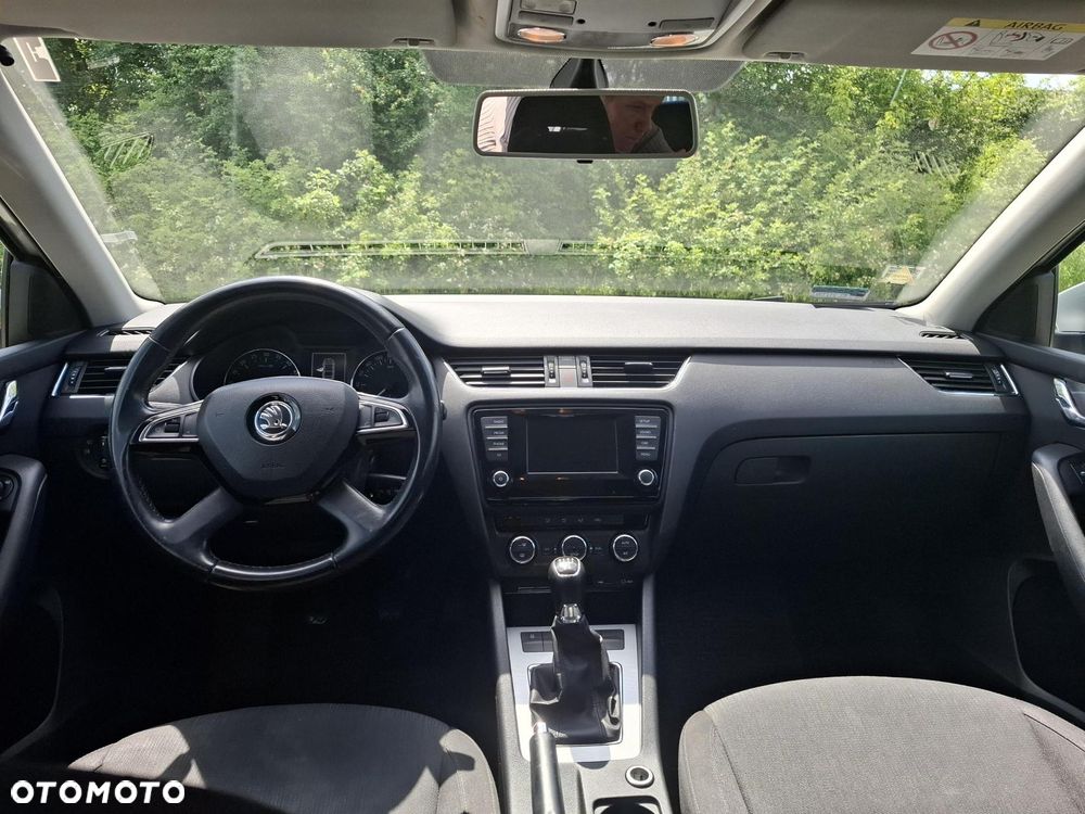 Skoda Octavia 1.6 TDI Elegance - 8