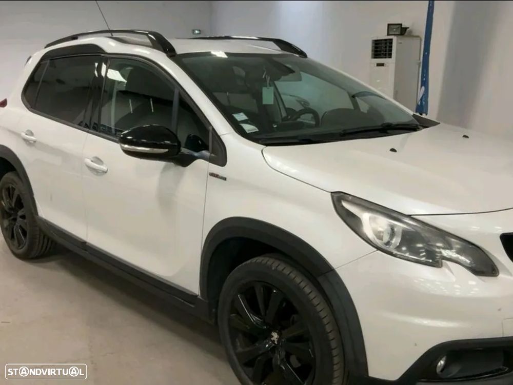 Peugeot 2008 1.2 PureTech GT Line - 2