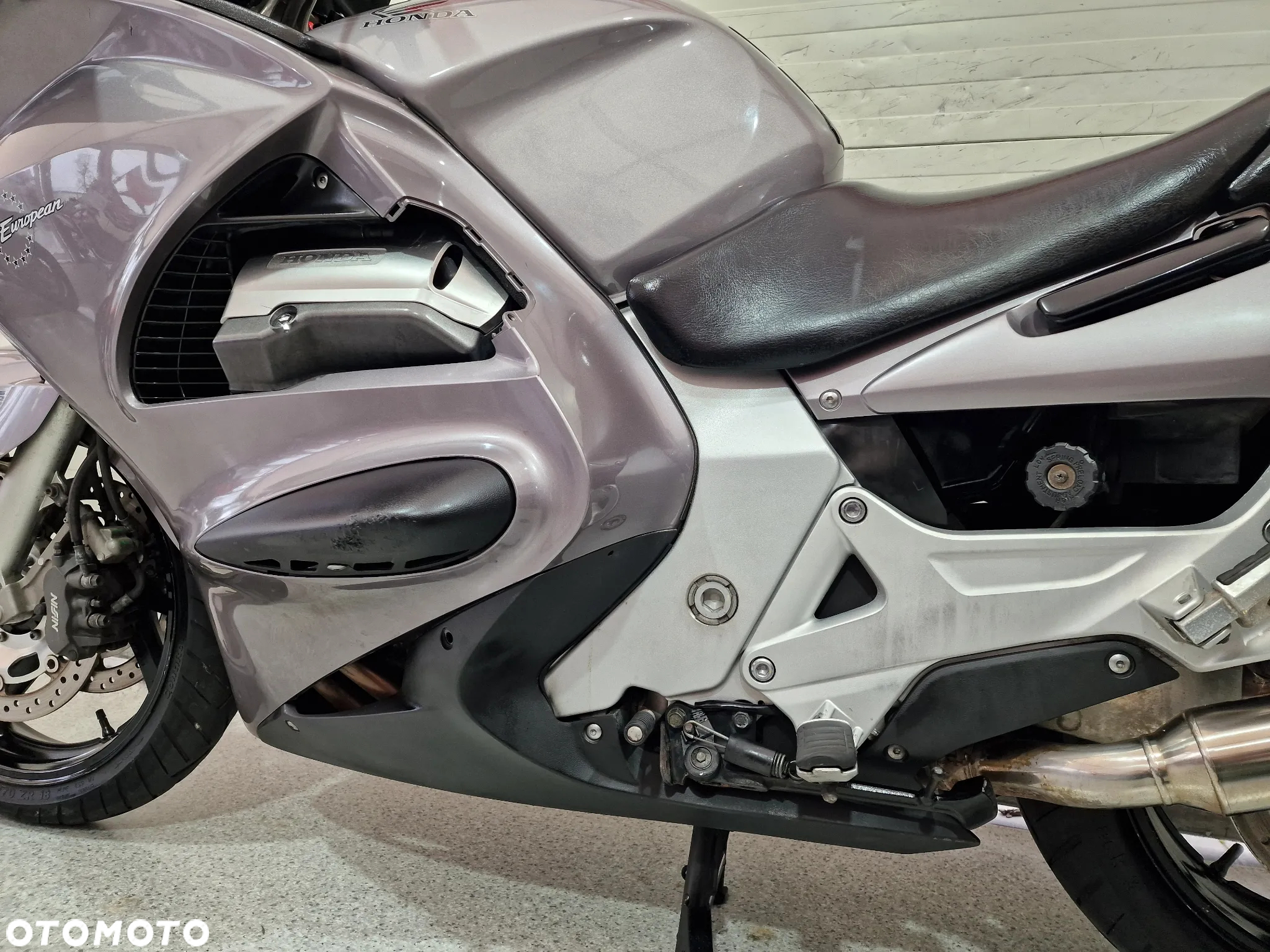 Honda ST - 9