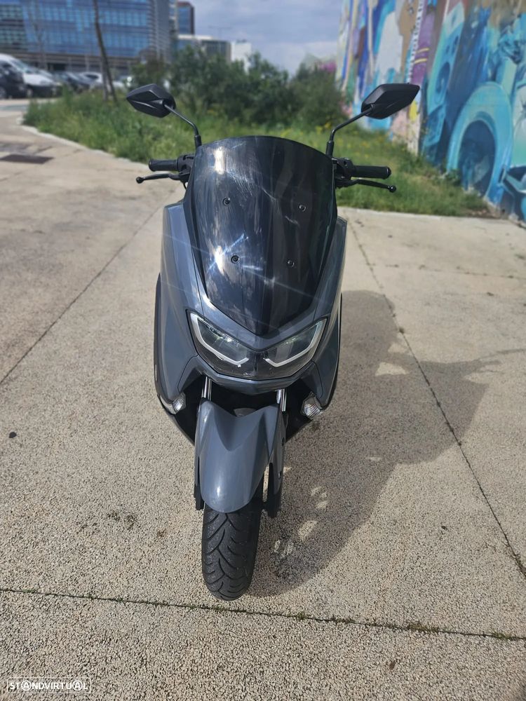 Yamaha NMAX - 9