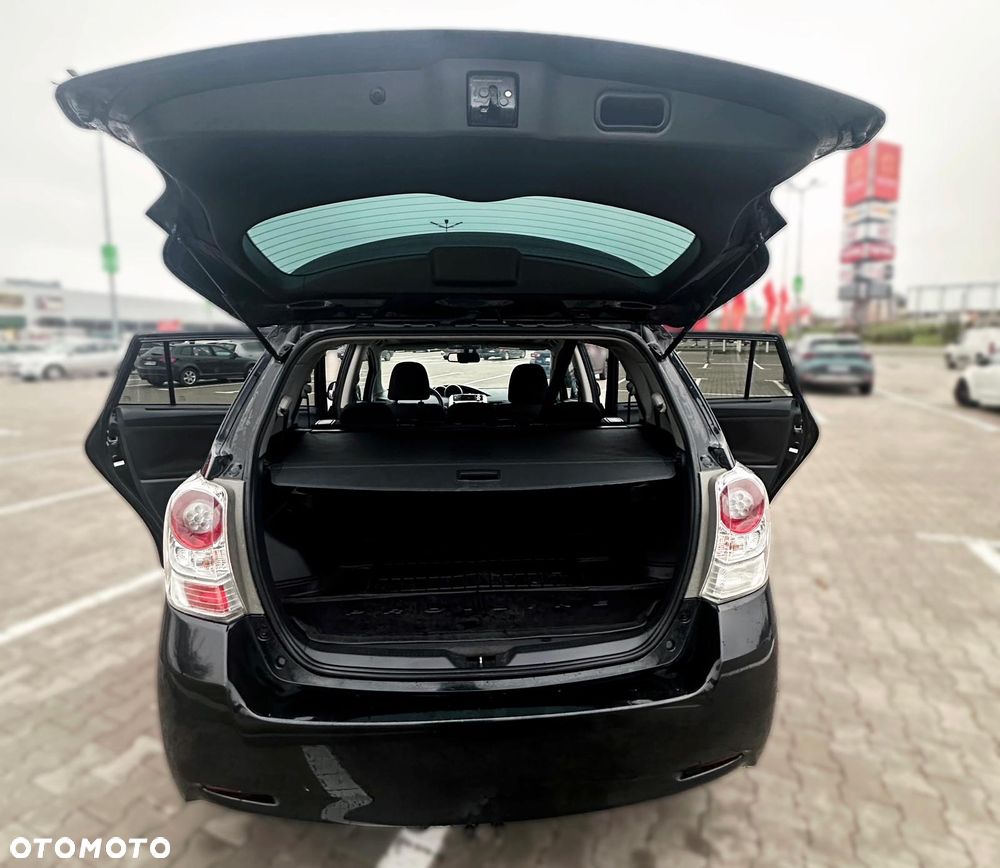 Toyota Verso 2.0 D-4D Premium 7os - 14