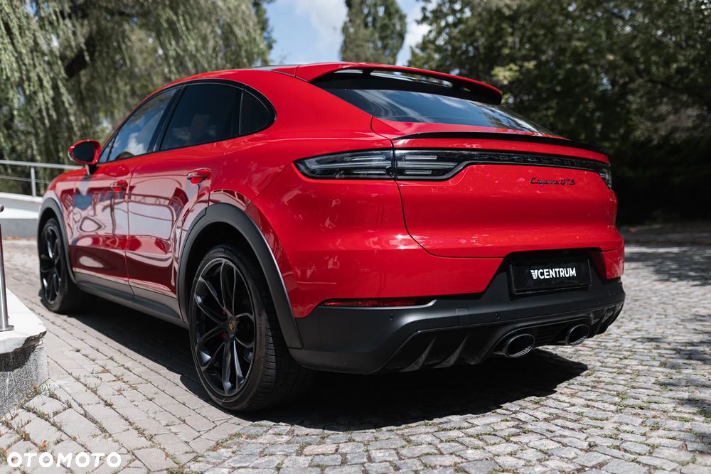 Porsche Cayenne Coupe GTS - 10
