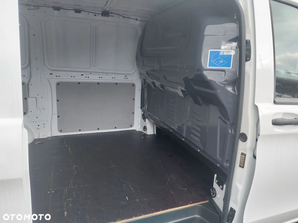 Mercedes-Benz Vito - 16