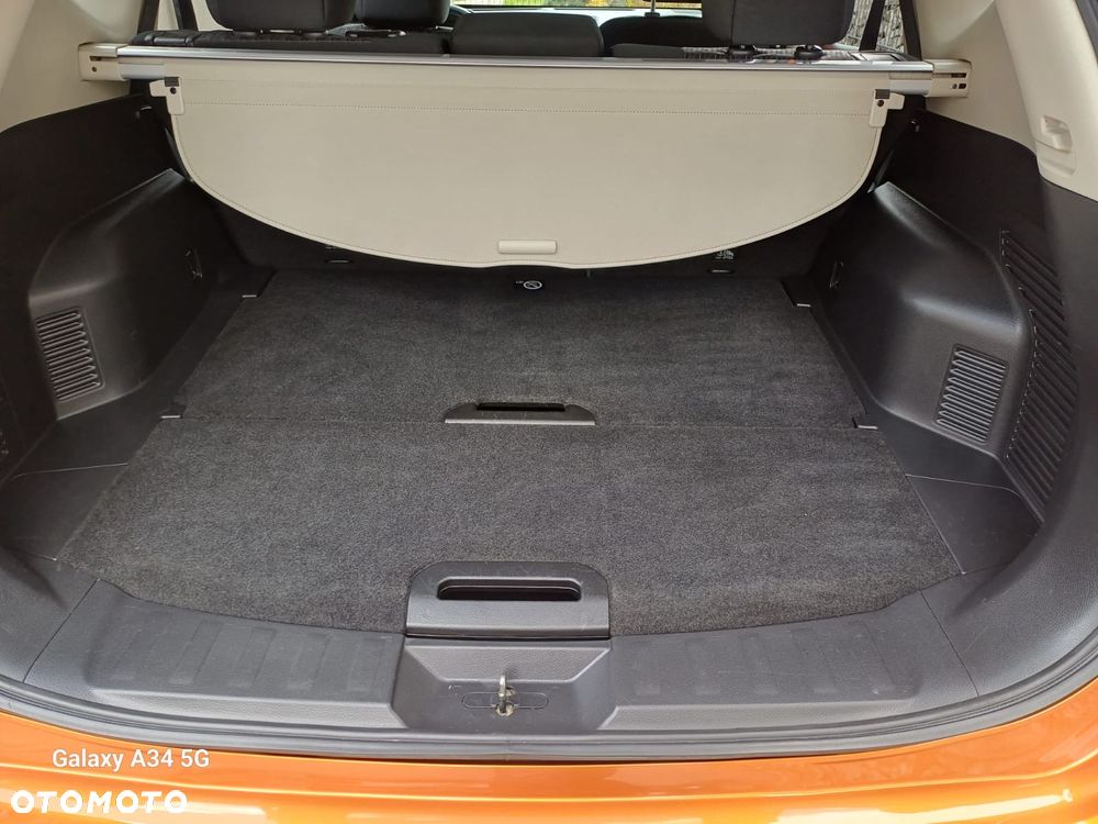 Nissan X-Trail 2.0 dCi ALL-MODE 4x4i Xtronic N-Connecta - 11