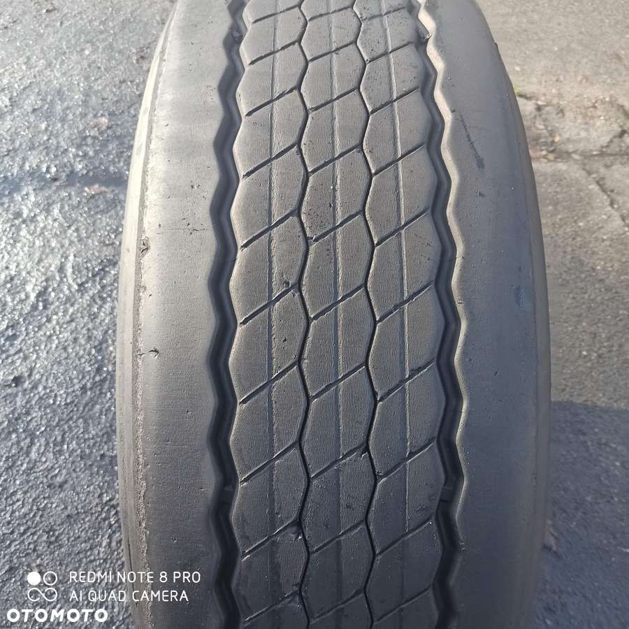 Komplet opon - 2 x 385/65 R22.5 Bieżnikowana - 4