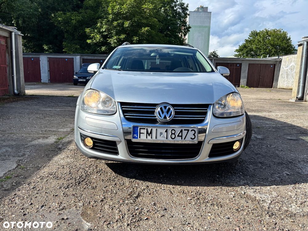 Volkswagen Golf 2.0 TDI Comfortline - 6