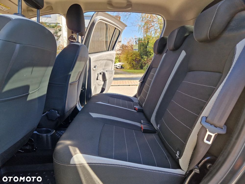 Dacia Sandero 0.9 TCe Laureate - 15