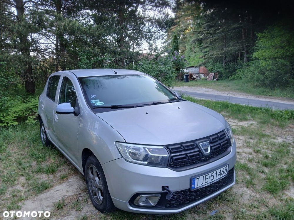 Dacia Sandero 1.2 16V Celebration - 2